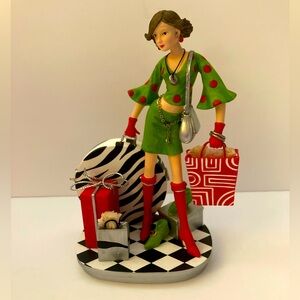 Vintage 2005 "Secret Message Divas" Nicole Figurine by Ingrid - still in the box